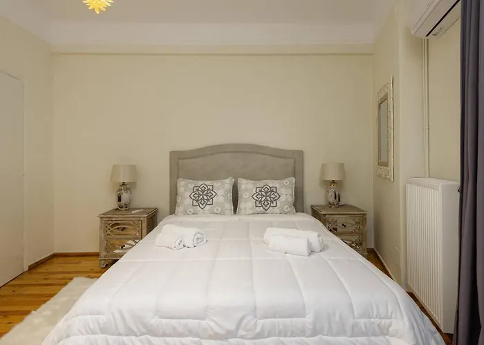 Endless View Center *